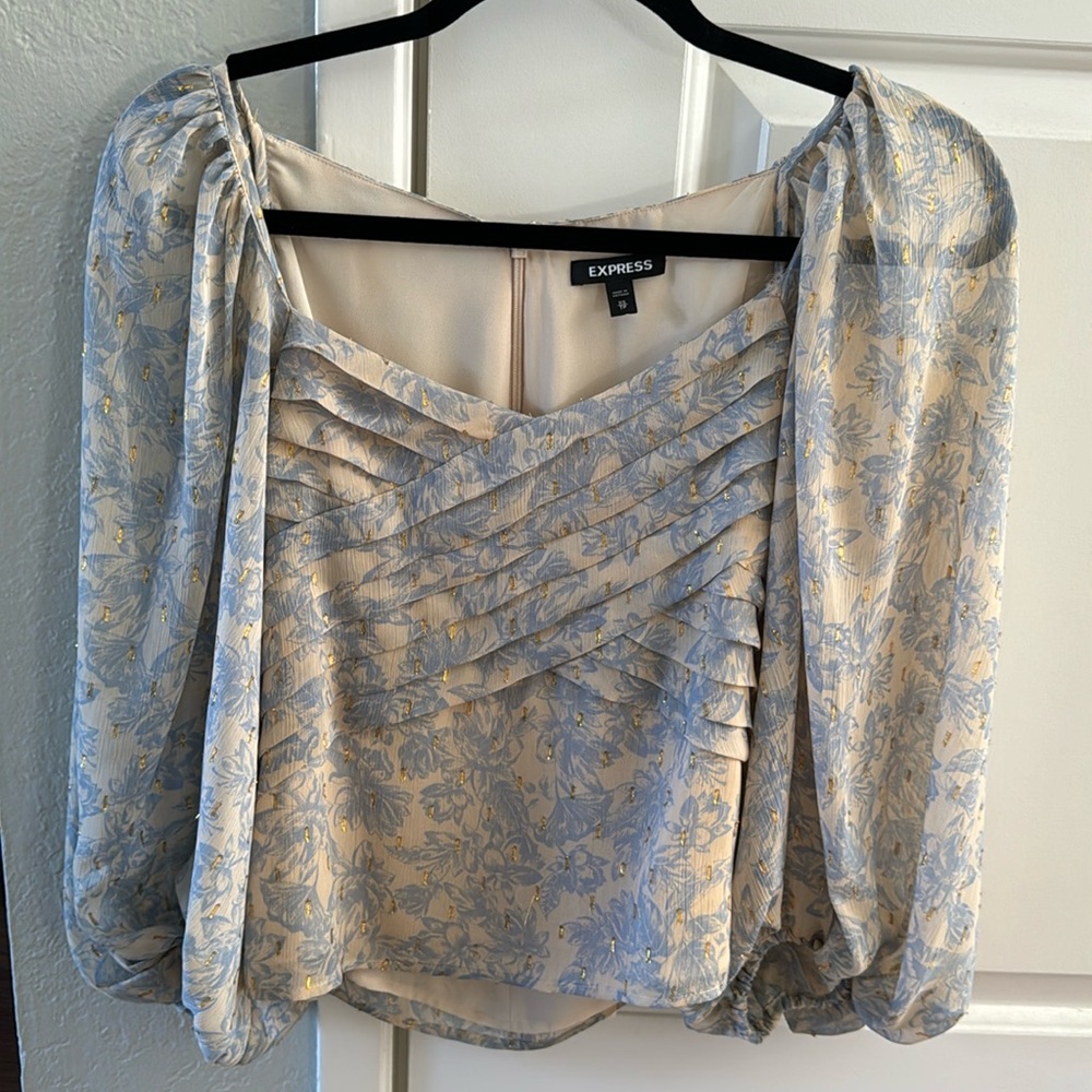 Express Metallic Floral Pleated Balloon Sleeve Top XS